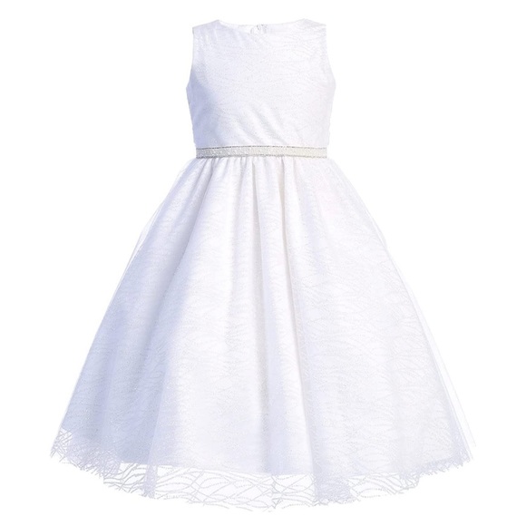 COLOR: WHITE